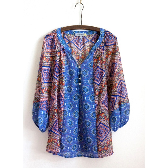 Vintage Tops - Chiffon Boho Floral Top